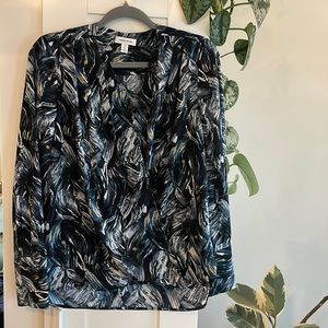Nordstrom wrap shirt size xs
